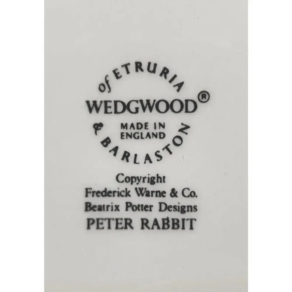 Wedgwood Etruria & Barlaston Beatrix‎ Potter Peter Rabbit 4 Little Rabbits Plate